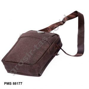 sling bag / tas selempang