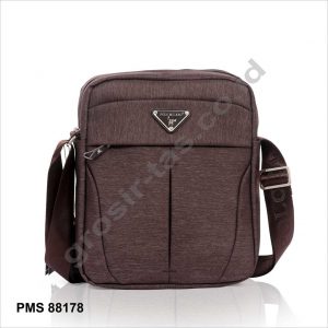 sling bag / tas selempang
