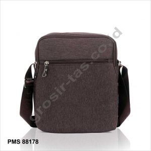 sling bag / tas selempang